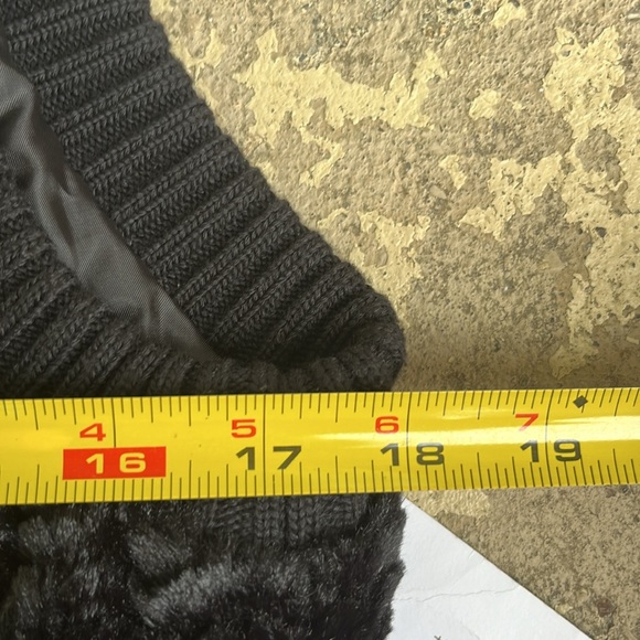 New Erin London extremely soft black lined vest - Picture 10 of 14